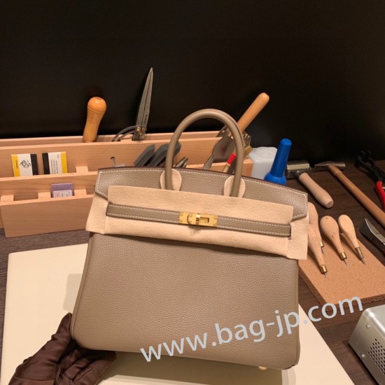 エルメスバーキン 25センチトゴ Togo エトゥープ 18 /Étoupe Greyゴールド金具  全手縫いbirkin25-100