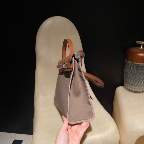 エルメス(Hermes) エールバッグ ジップ 31 2WAY ハンドバッグ Herbag Zip 31 ツイルアッシュ Étoupe Greyエトゥープ hebag31-009 全手縫い