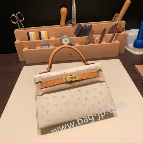 エルメスケリーミニ Kelly bag miniMini Kelly New stock  オーストリッチ ostrich パルシュマン 3C /Parchemin ゴールド金具 kellymini-026 全手縫い