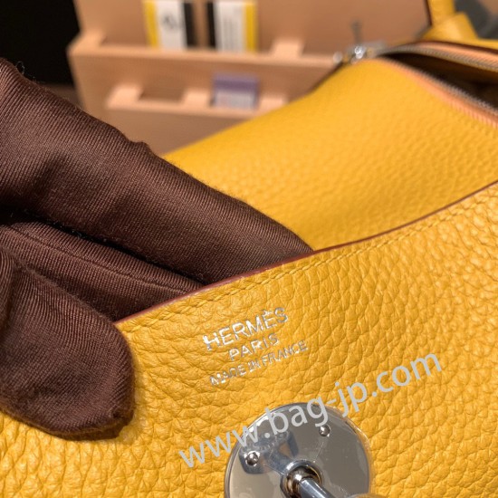 エルメス リンディ26 Clemence トリヨンクレマンス ジョーヌアンブル 9D /Jaune Ambre シルバー金具 lindy26-018 全手縫い