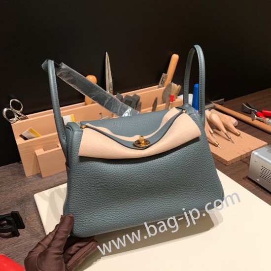 エルメス リンディ26 Clemence トリヨンクレマンス ブルーオラージュ Y7 /Blue Orage ゴールド金具 lindy26-051 全手縫い