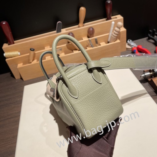 エルメス リンディミニ19 Mini Lindy Clemence トリヨンクレマンス セージ Q1 /Sauge   シルバー金具  lindymini-042 全手縫い