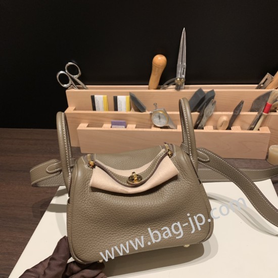 エルメス リンディミニ19 Mini Lindy Clemence トリヨンクレマンス エトゥープ18/Étoupe Grey  ゴールド金具  lindymini-093 全手縫い